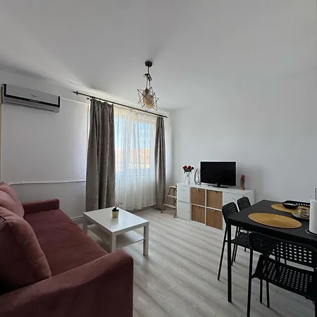 Apartment Casa Neverseen Constanta